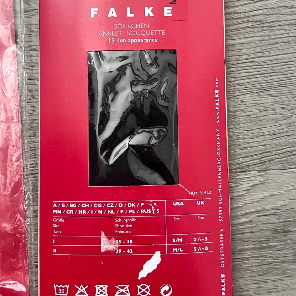 FALKE Women's Invisible Deluxe 8 Tights, Beige & Falke Dot Anklet Stocking Blue